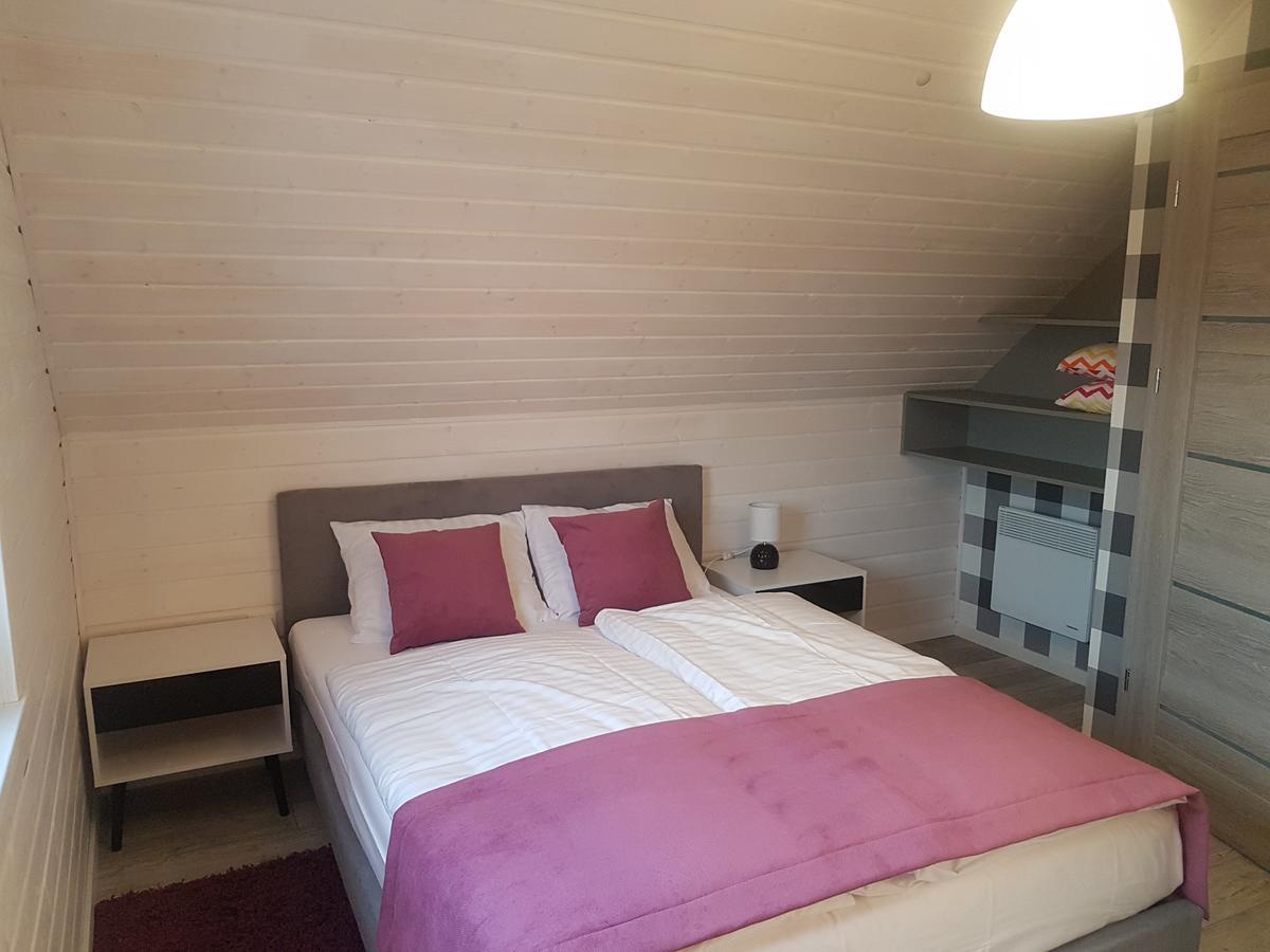 Flauta Caloroczne Domki Letniskowe Villa Sianozety Luaran gambar